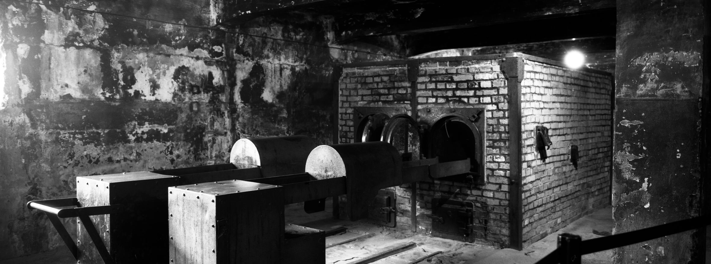 Auschwitz The Death Camp Photo Essay
